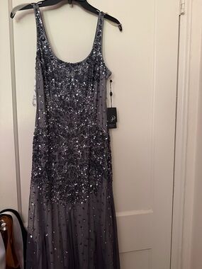 NWT Adriana Papell Gray Silver-Beaded Scoop Neck gown size 4